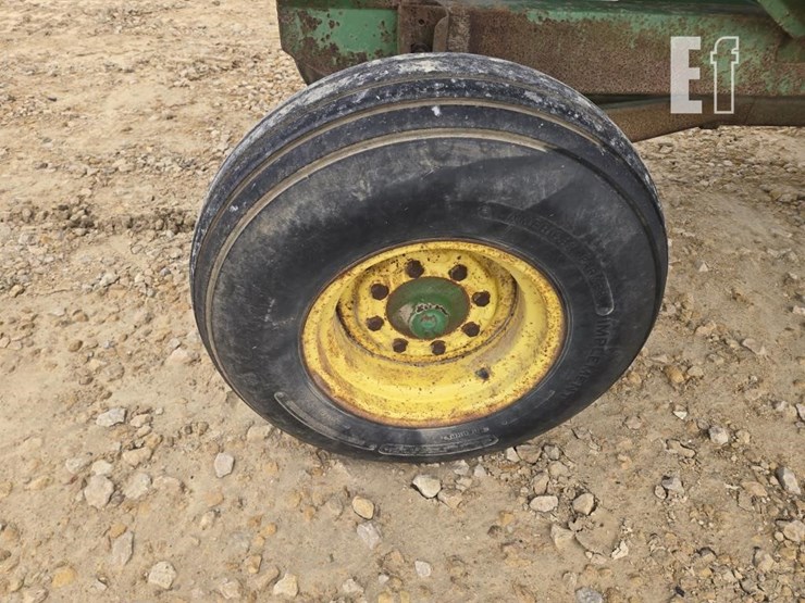 john-deere-1075-image-6