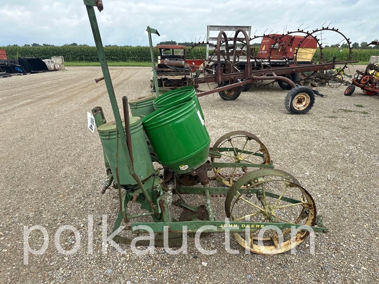 john-deere-2-image-2