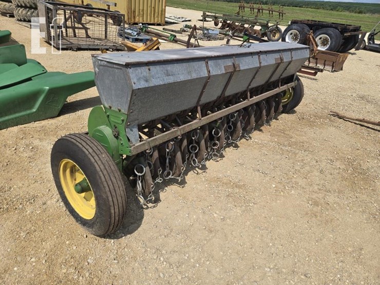 john-deere-10-image-5