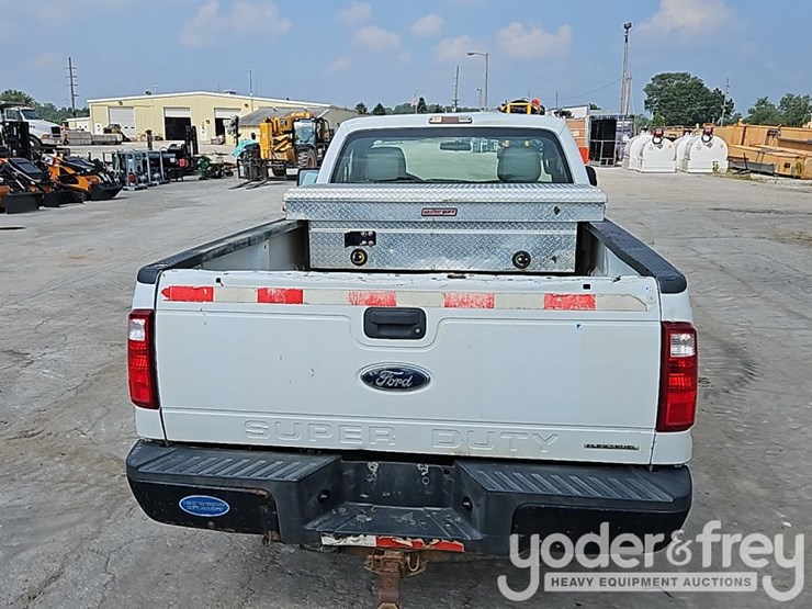 2015-ford-f250-image-8