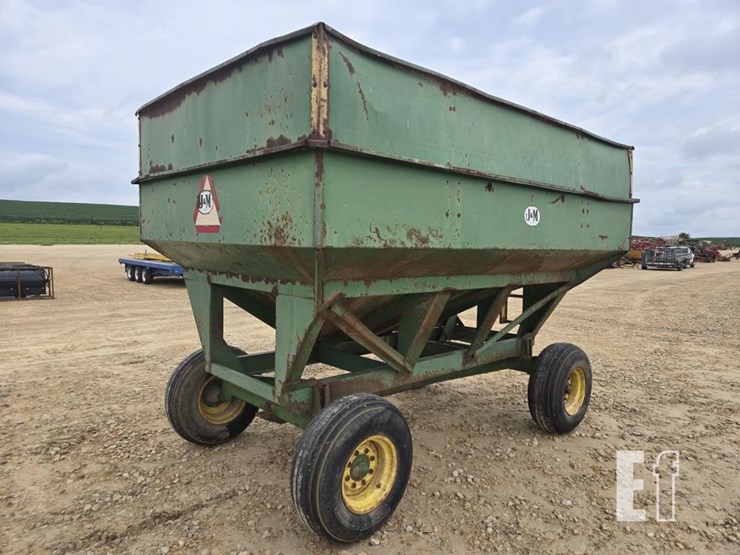 john-deere-1075-image-5