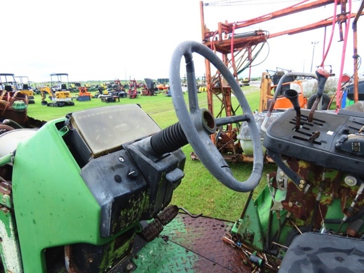 1993-john-deere-6400-image-18
