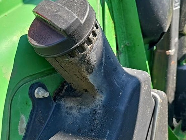2005-john-deere-5320-image-15