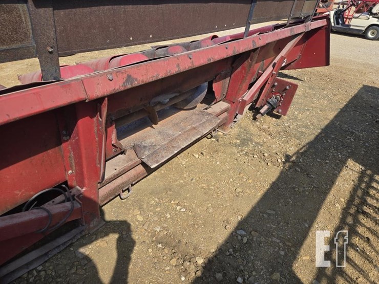 case-ih-1083-image-6