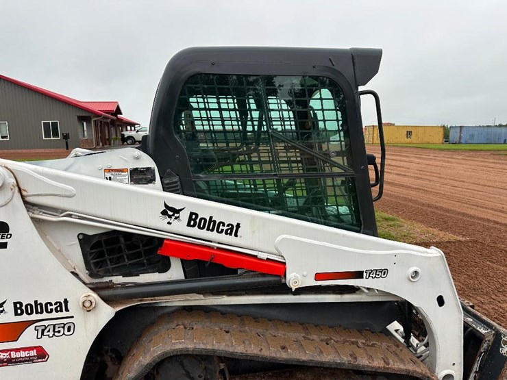 2017-bobcat-t450-image-26