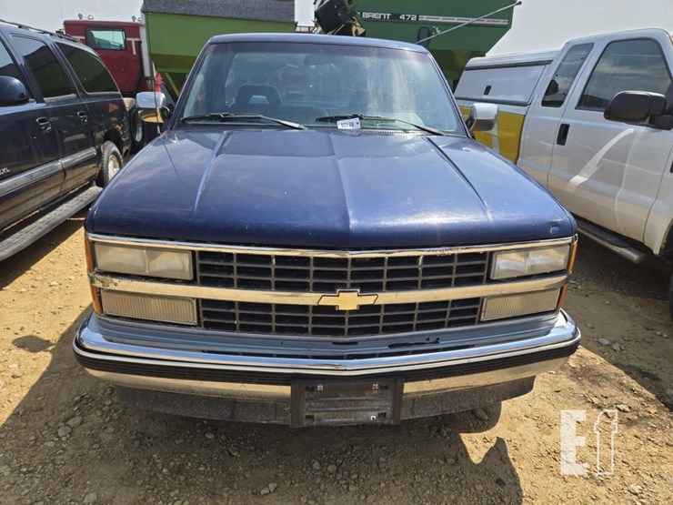 1993-chevrolet-silverado-1500-image-15