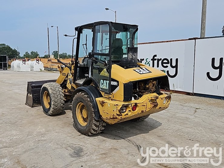 2012-caterpillar-908h-image-4