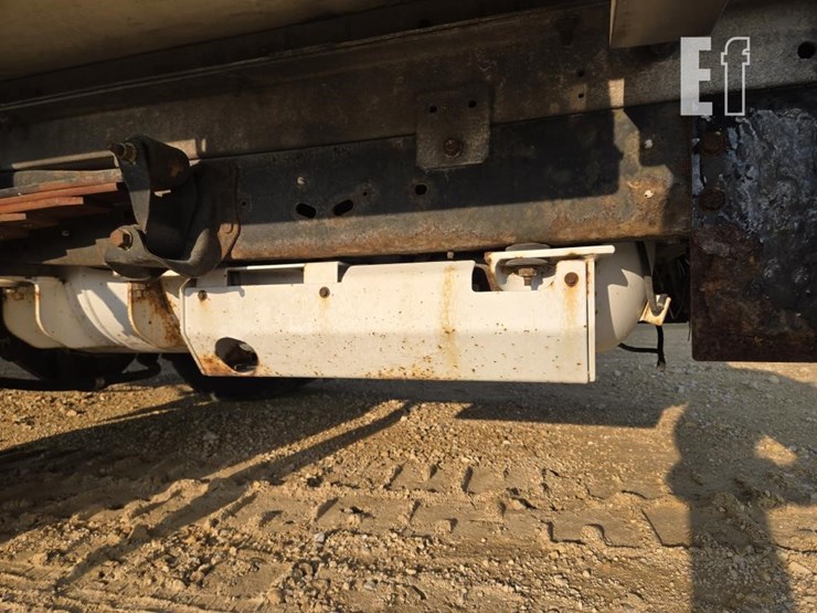 2019-ford-e450-image-25