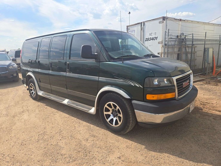 2003-gmc-1500-image-2