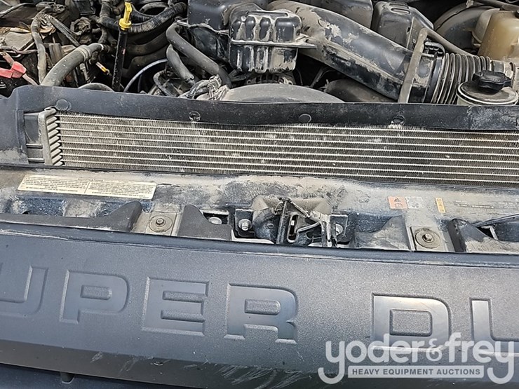 2015-ford-f250-xl-image-14