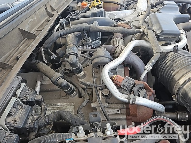 2015-ford-f550-image-29