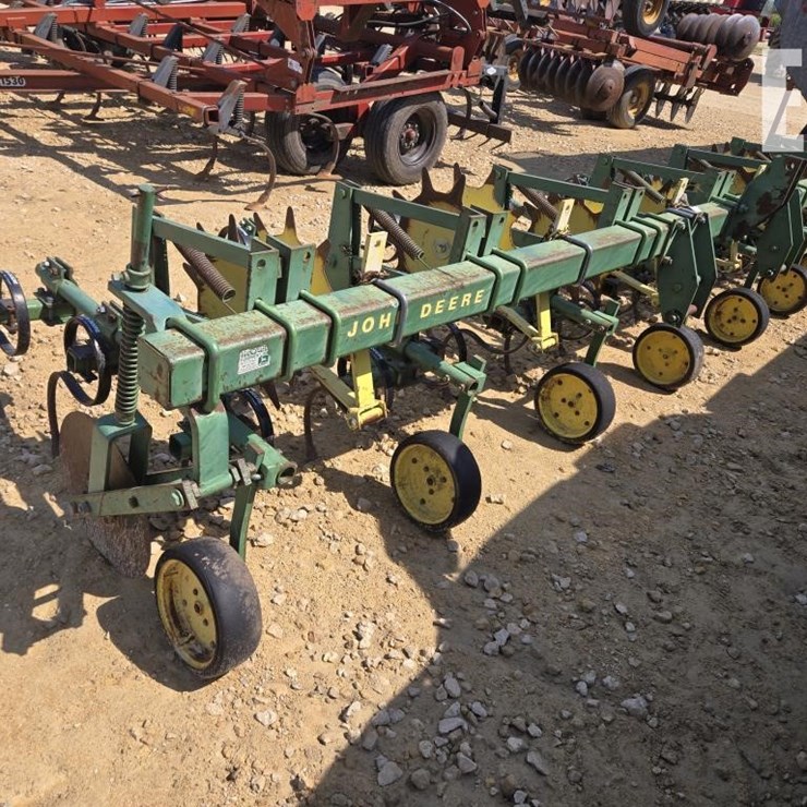 JOHN DEERE RM