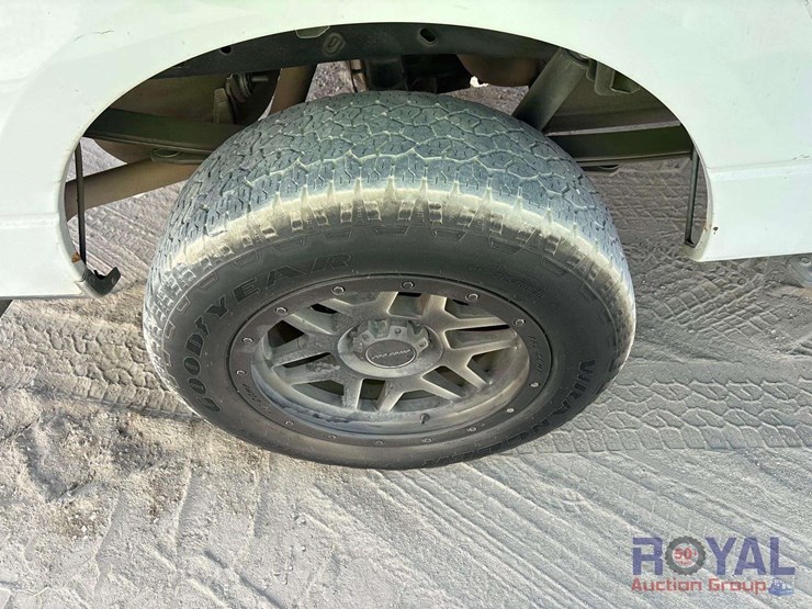 2011-ford-f150-image-21