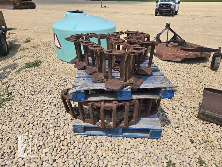 pair-steel-tracks-for-skid-steer-image-5