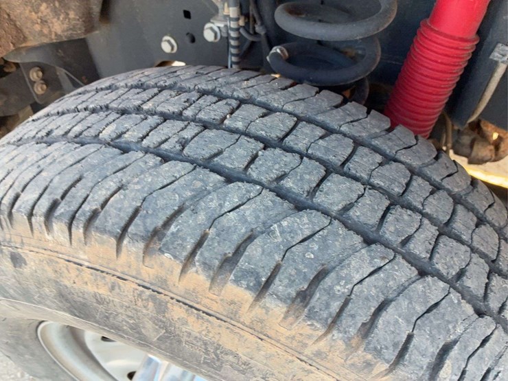 2019-ford-f250-image-21