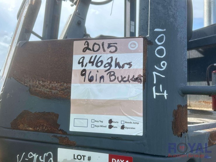 2015-deere-544k-image-21