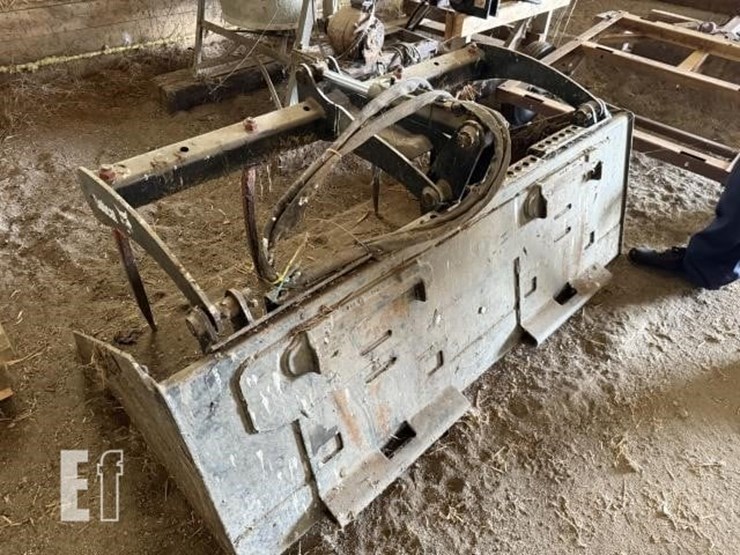 bobcat-ss-bucket-image-1