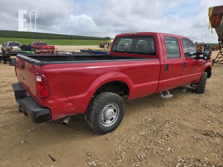 2010-ford-f250-image-7