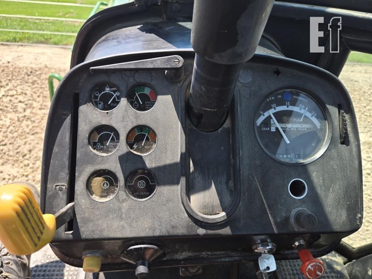 1979-john-deere-4440-image-21