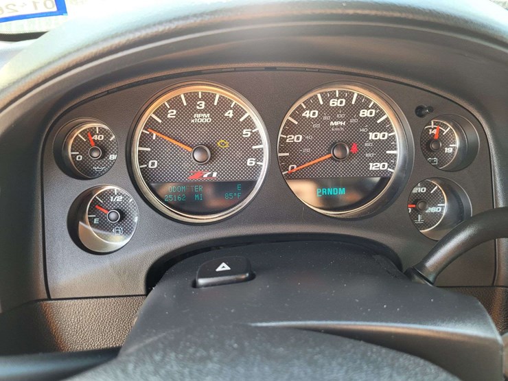 2012-chevrolet-tahoe-lt-image-19