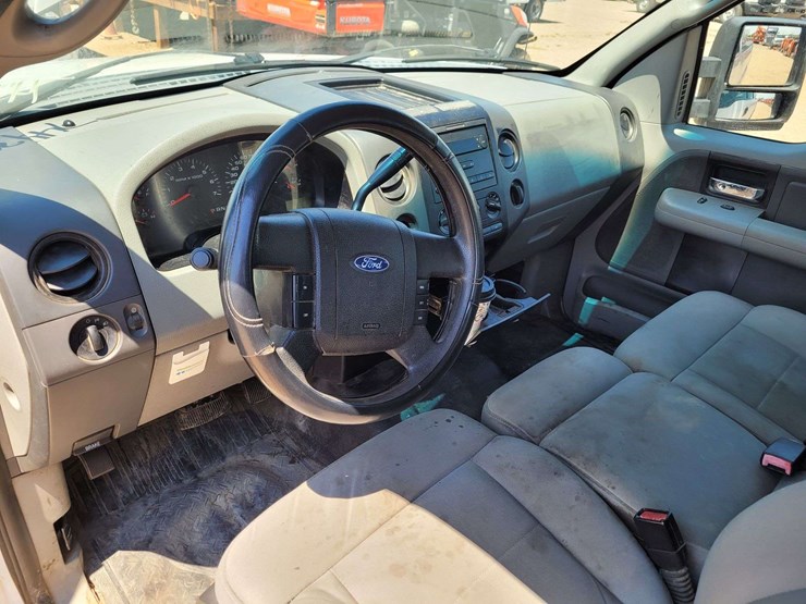 2007-ford-f150-xl-image-8