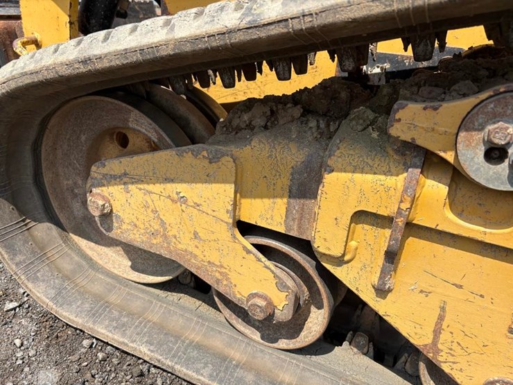 caterpillar-259d-image-49