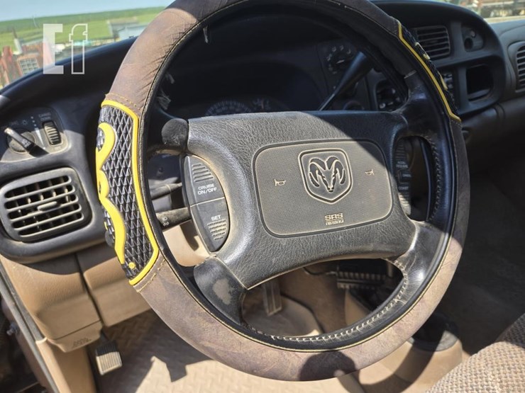 2001-dodge-ram-2500-image-24