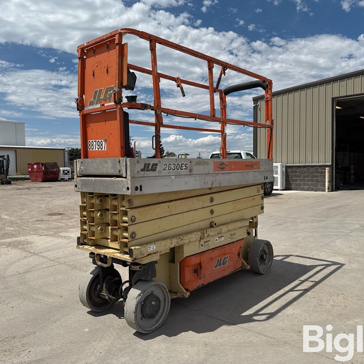 2006 JLG 2630ES