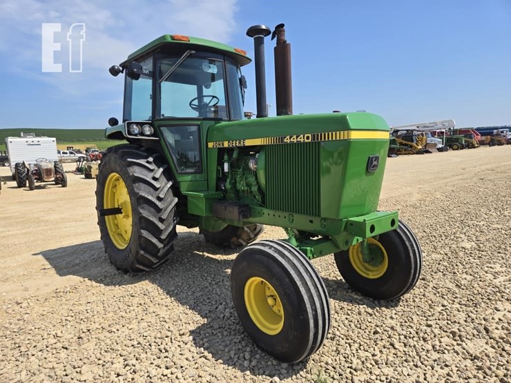 1979-john-deere-4440-image-3
