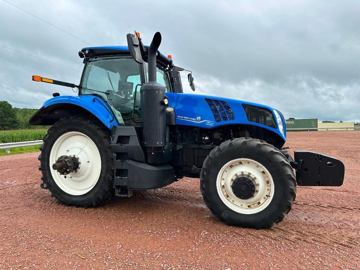 2020-new-holland-t8.320-image-3