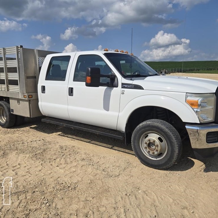 2011 FORD F350
