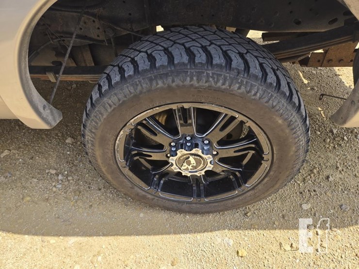 2009-ford-f250-image-17