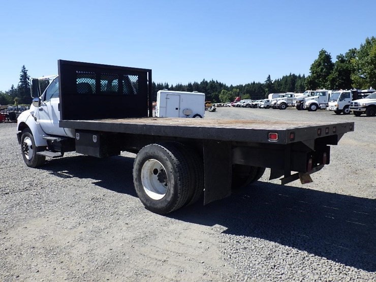 2005-ford-f750-image-5