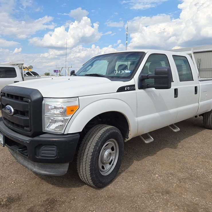2012 FORD F350