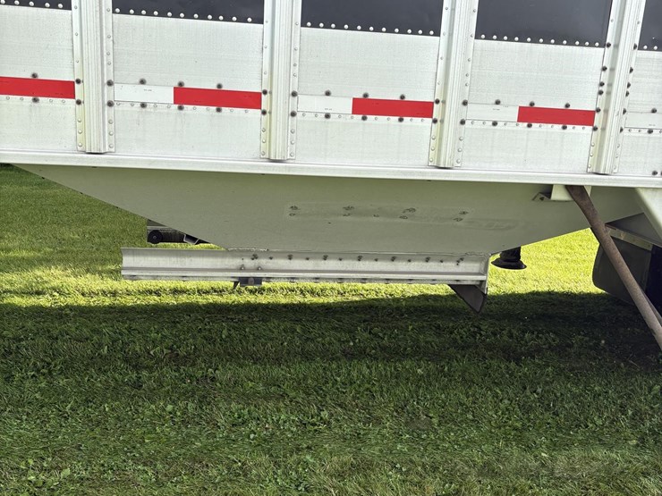 2014-cornhusker-43-ft-image-7