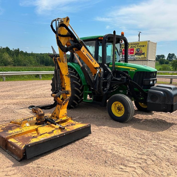2012 JOHN DEERE 6330