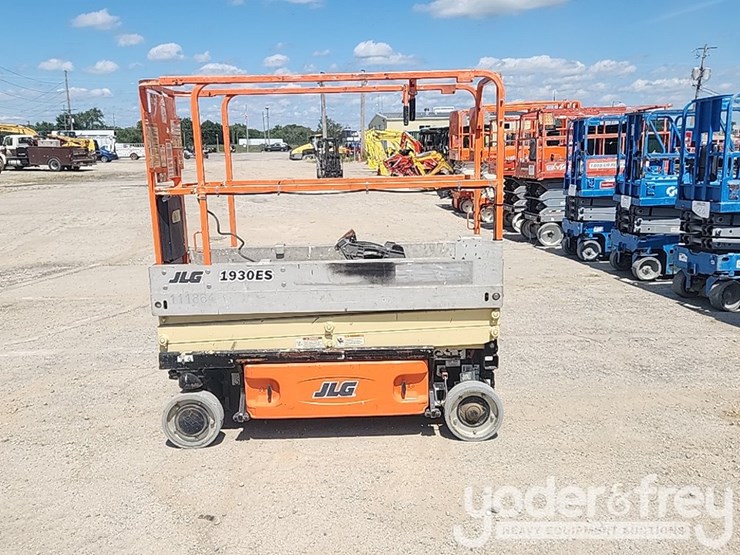 2012-jlg-1930es-image-2