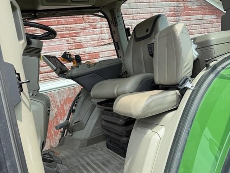 john-deere-7r-230-image-23