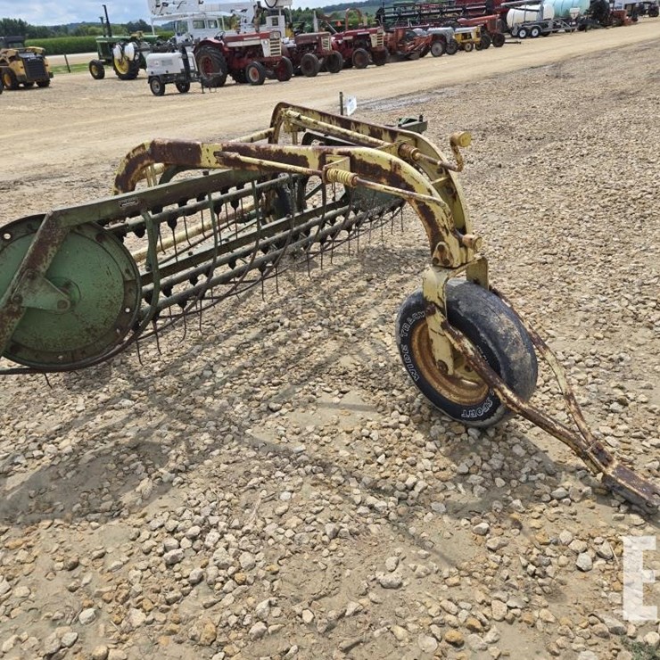 JOHN DEERE E0640