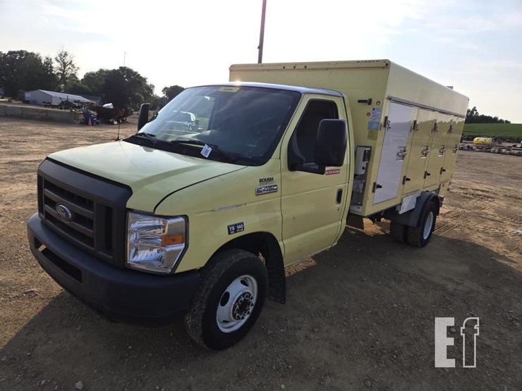 2019-ford-e450-image-3