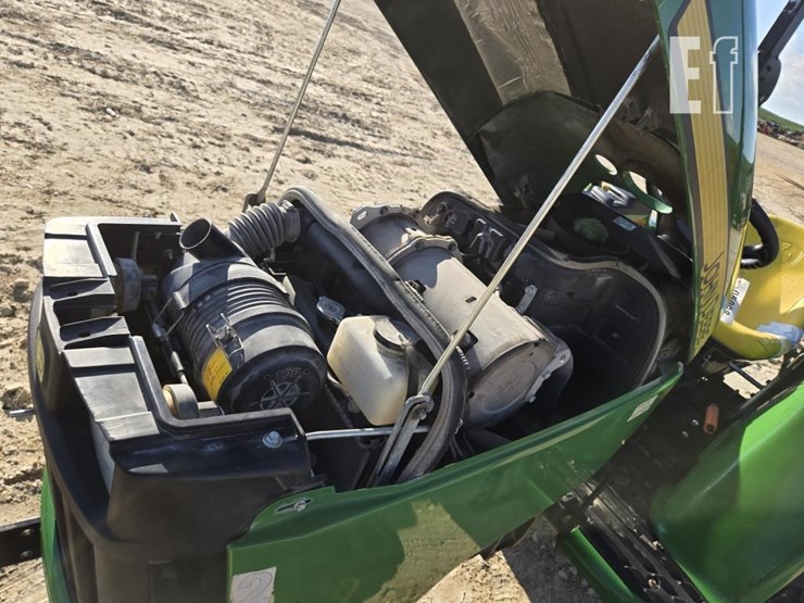 john-deere-3032e-image-15