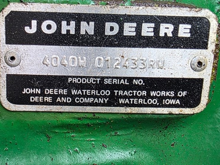 john-deere-4040-image-5