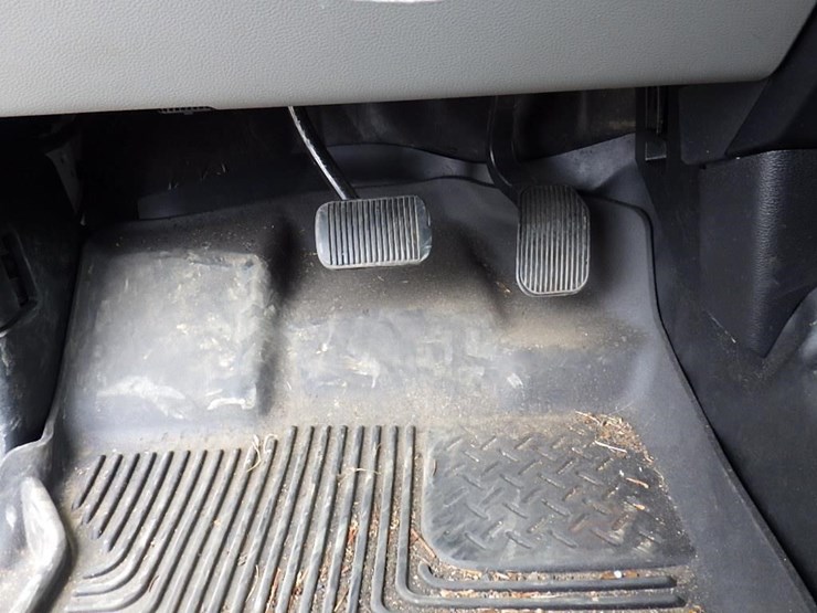 2017-ford-f150-image-23