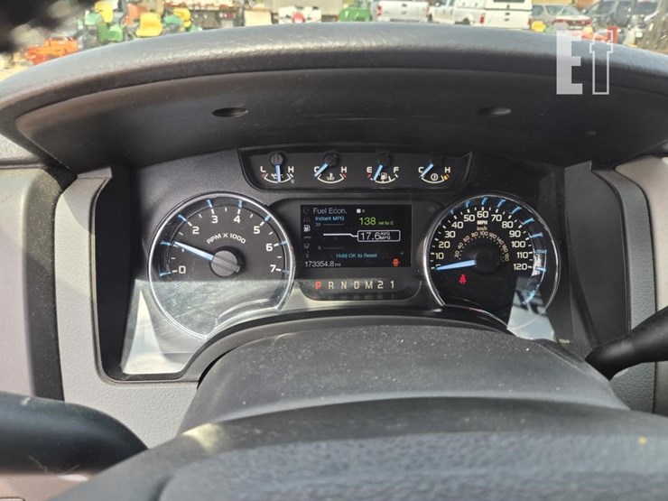 2012-ford-f150-xlt-image-23