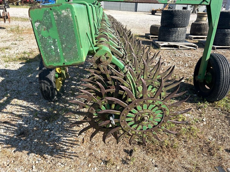 john-deere-400-image-10