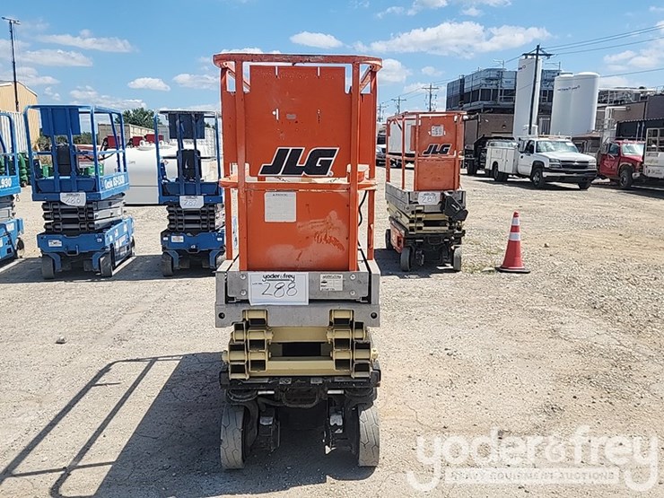 2012-jlg-1930es-image-10