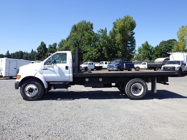 2005-ford-f750-image-6