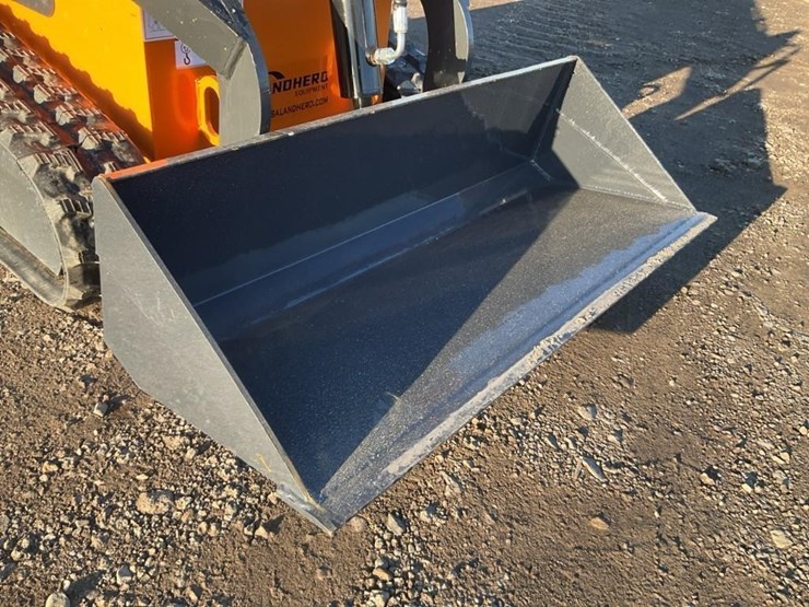 #1006-•-unused-2025-landhero-mini-skid-steer-loader-image-12