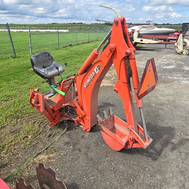 KUBOTA BH77