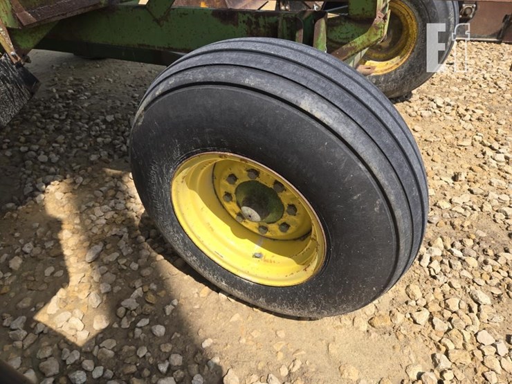 john-deere-1075-image-7
